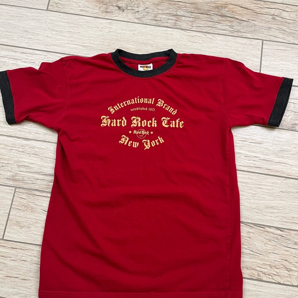 Hard Rock Cafe Vintage Red Tee